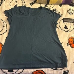 No boundaries L tee shirt. Size L 11-13